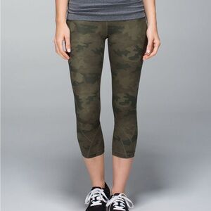Lululemon Run Inspire Croo II Camouflage Leggings Size 8